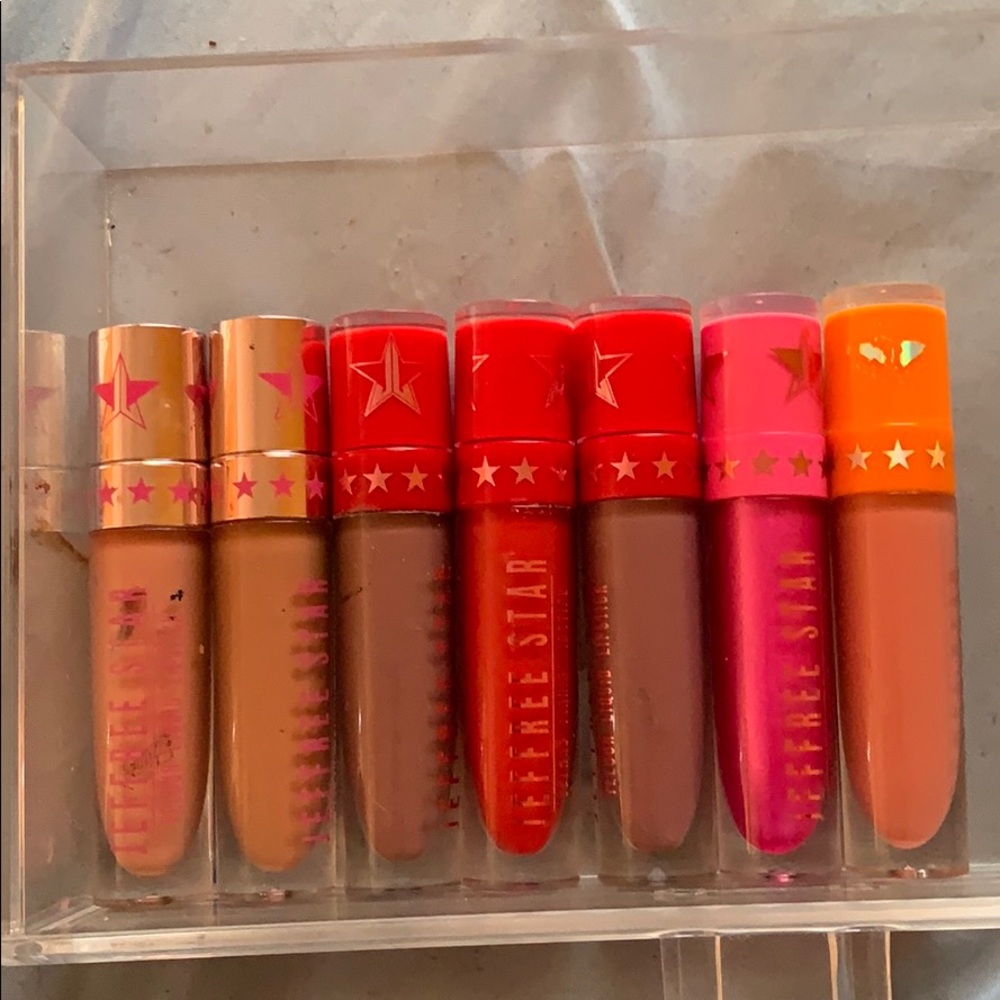 Jeffree  star liquid lipsticks